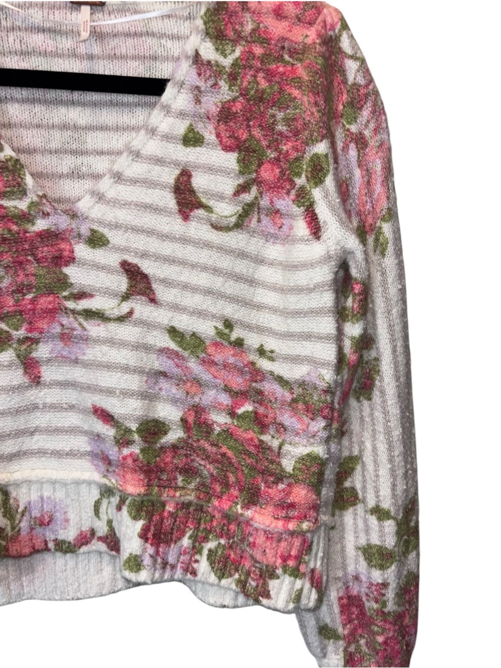 Free People Bed Of Roses Pullover Cropped Sweater Candy Combo M - Picture 7 of 16